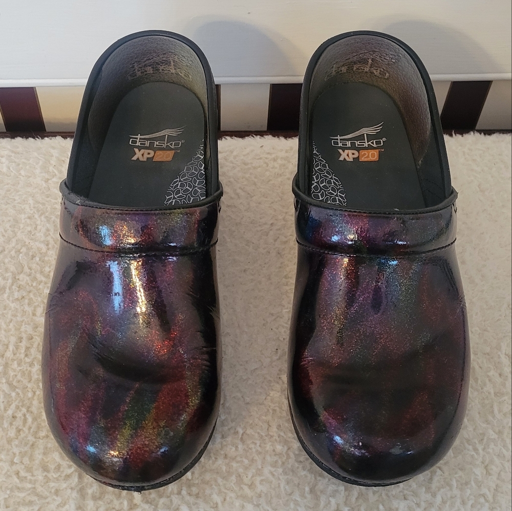Dansko XP 2.0 Iridescent Clog Size 36